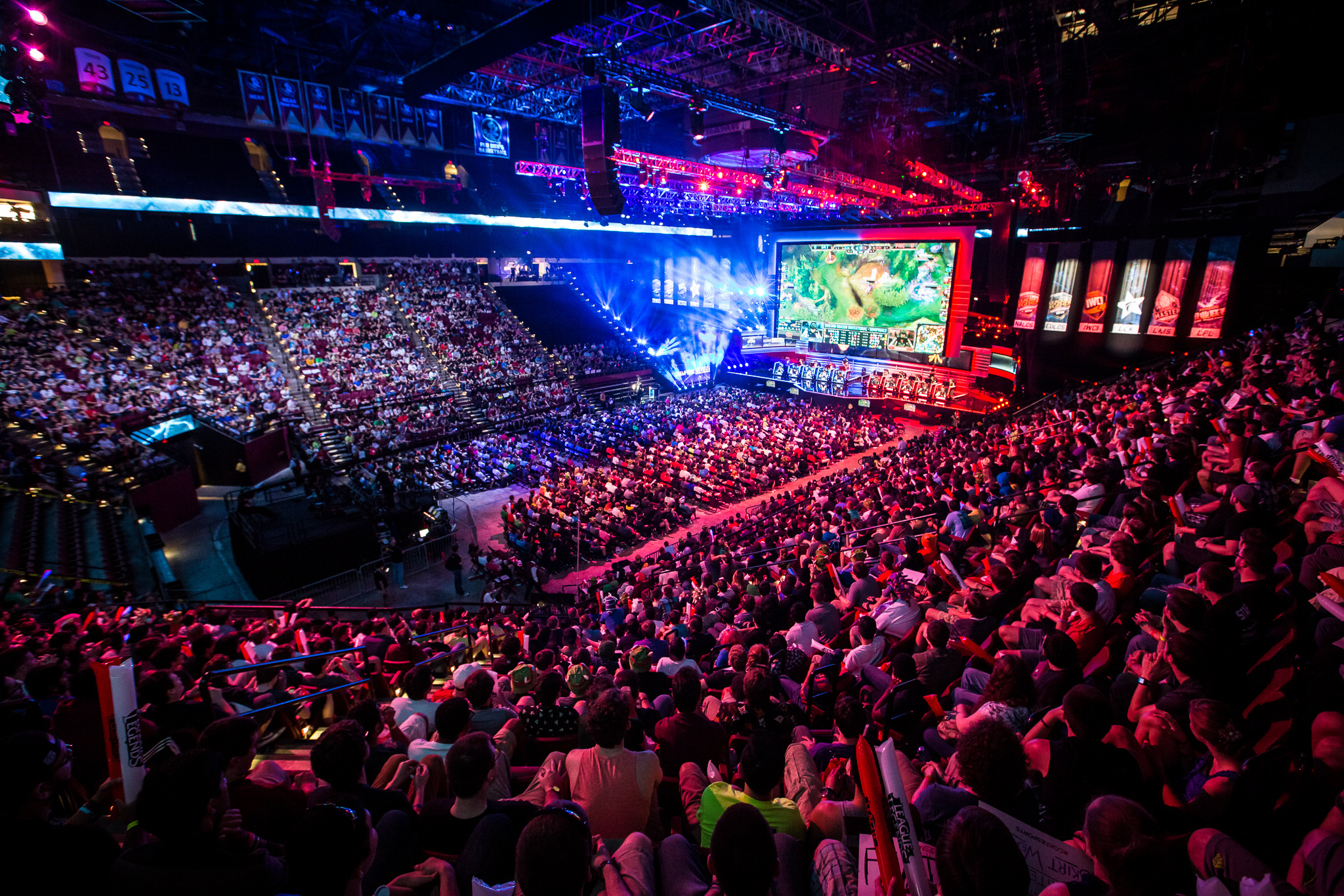 场两边的快 场两边的快