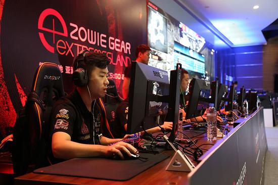 写新的辉煌 写新的辉煌