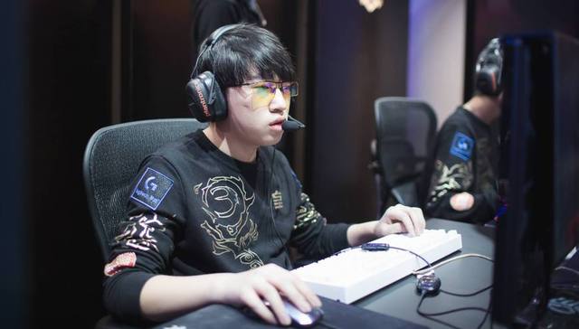 却又各具特 却又各具特